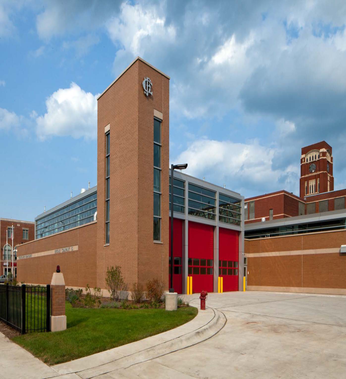 Engine Company No. 16 New Fire Station HACIA HACIA
